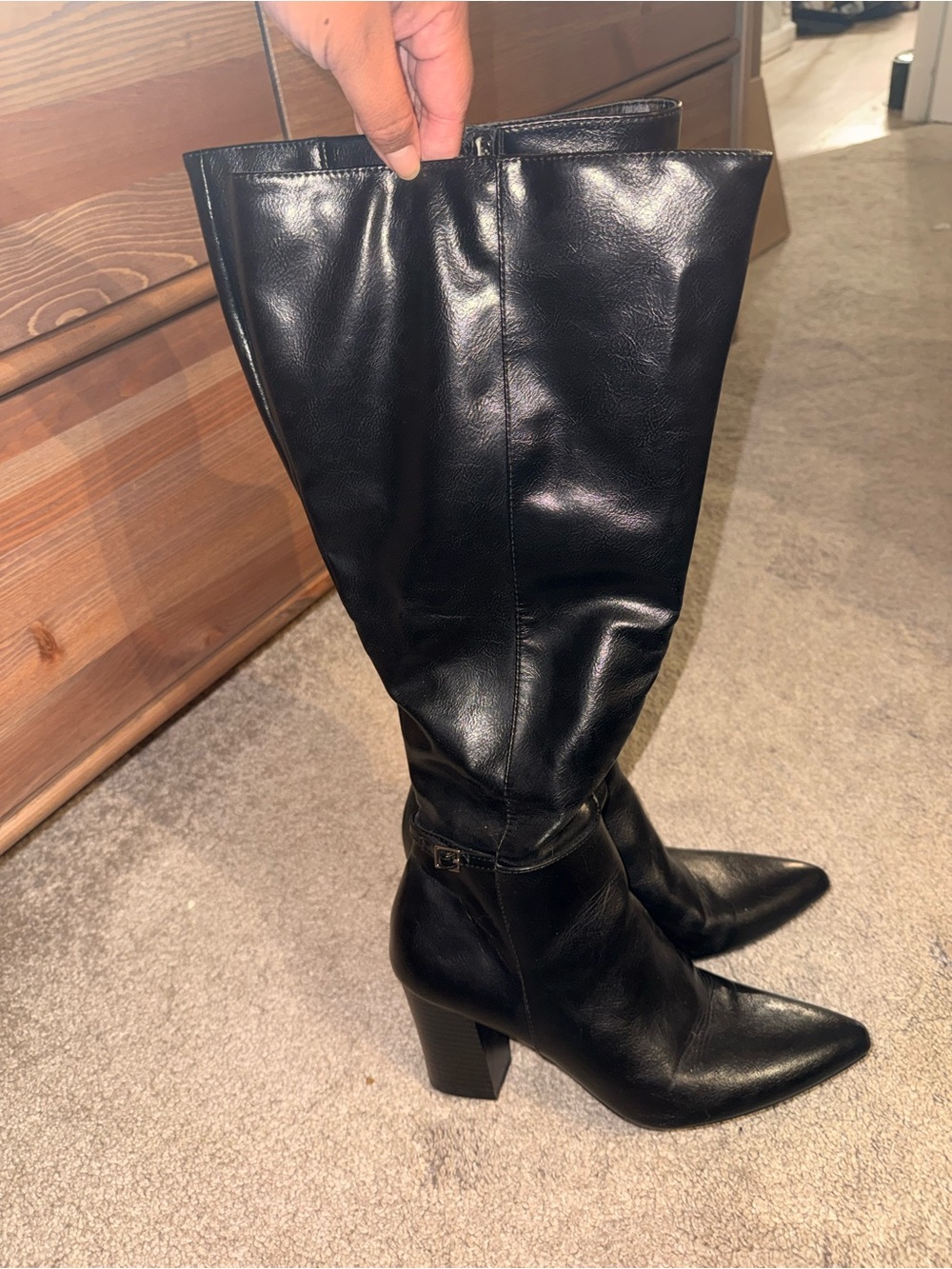 Wide calf Life Stride Black Pointed-Toe Knee-High Block Heel boot size 9
